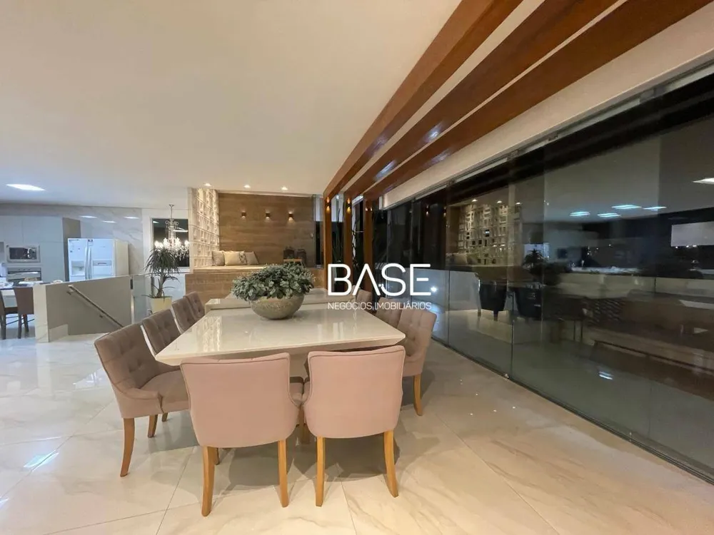 Cobertura, 3 quartos, 360 m² - Foto 1