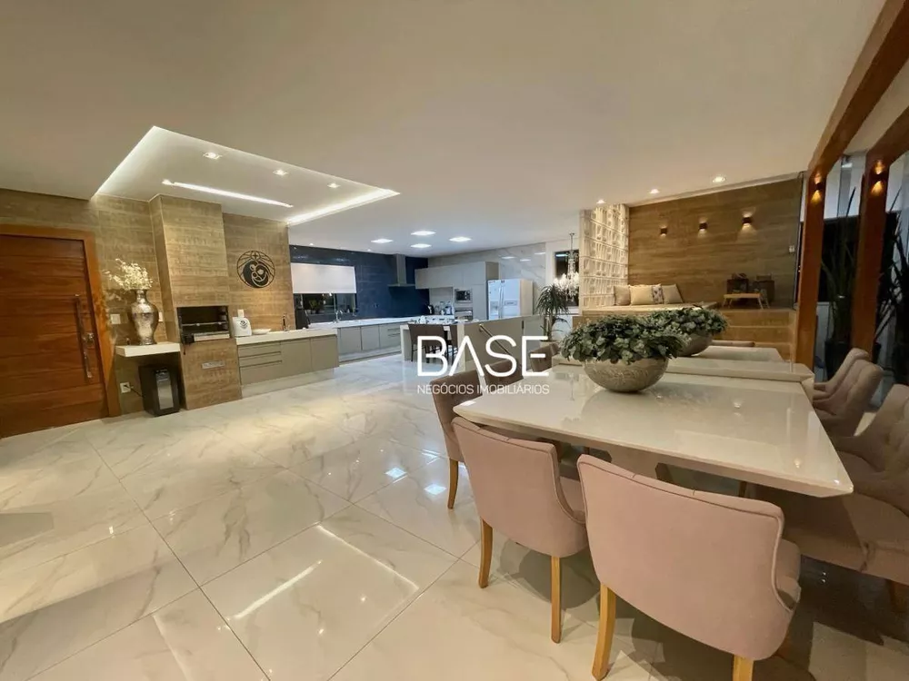 Cobertura, 3 quartos, 360 m² - Foto 3