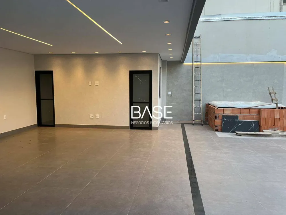 Casa, 4 quartos, 333 m² - Foto 2