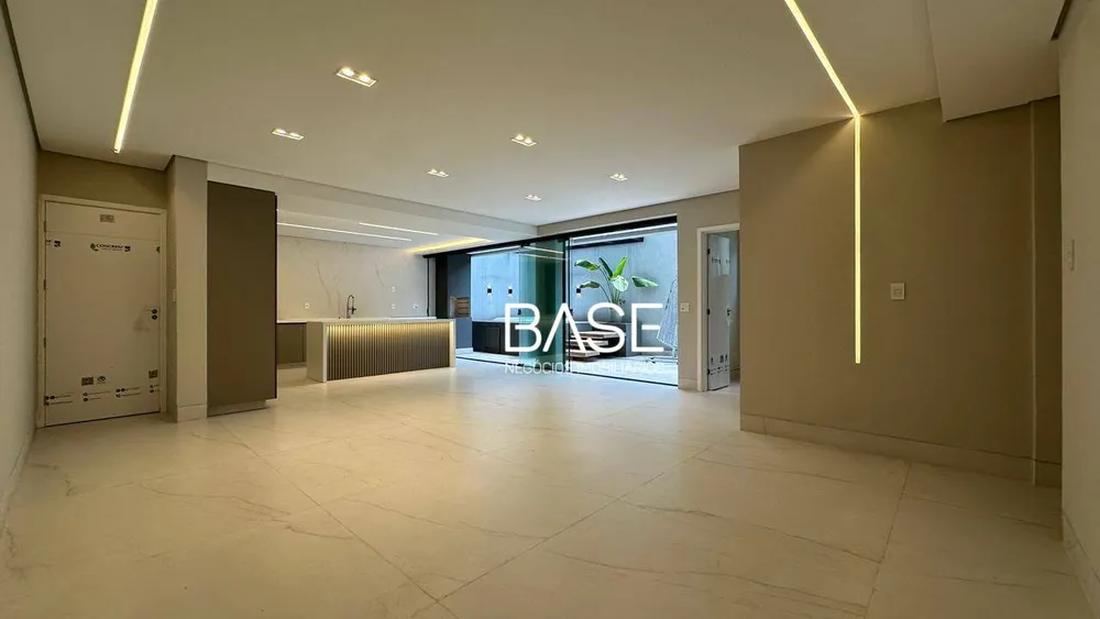 Apartamento, 3 quartos, 180 m² - Foto 1