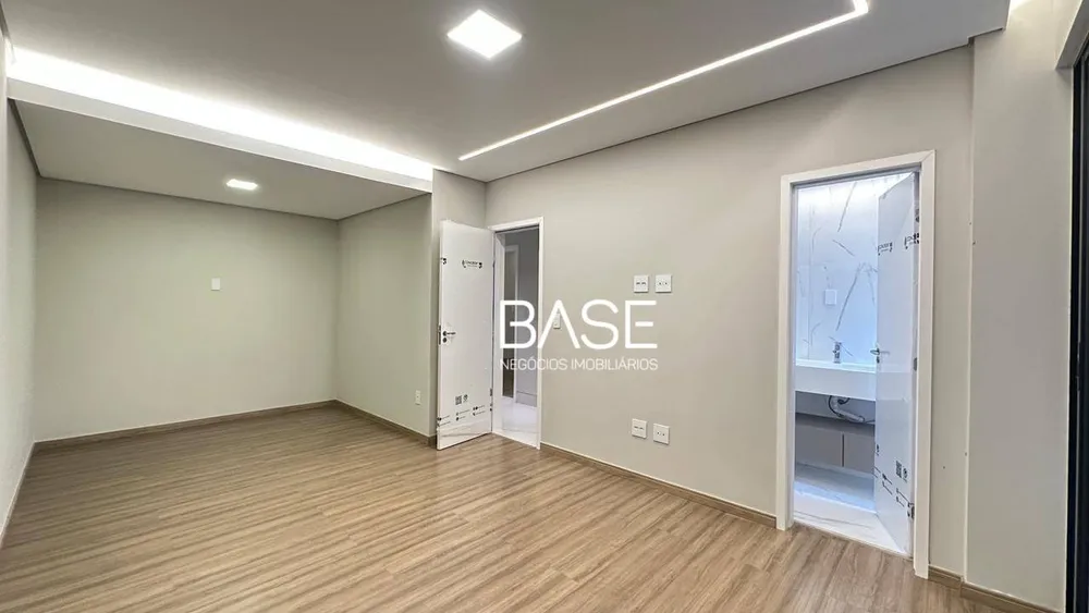 Apartamento, 3 quartos, 180 m² - Foto 4