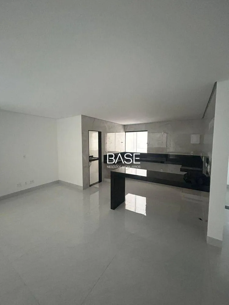Apartamento, 3 quartos, 120 m² - Foto 1