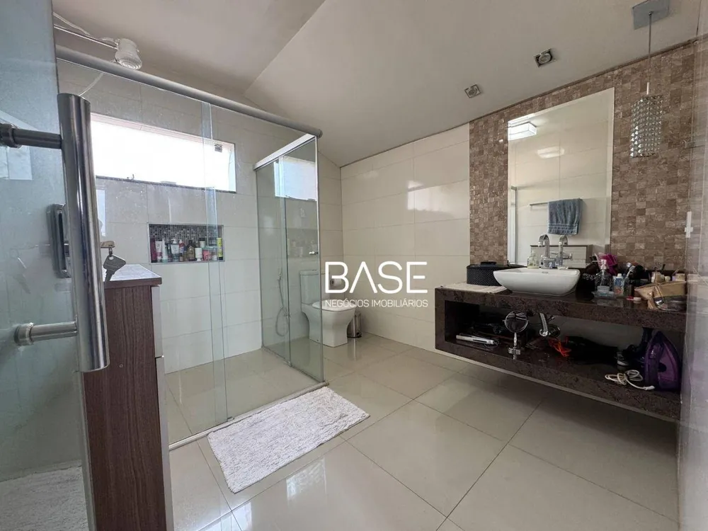 Casa, 4 quartos, 300 m² - Foto 8