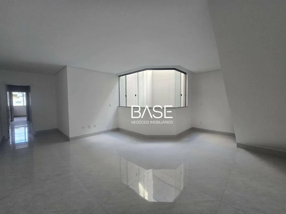 Cobertura, 4 quartos, 240 m² - Foto 1