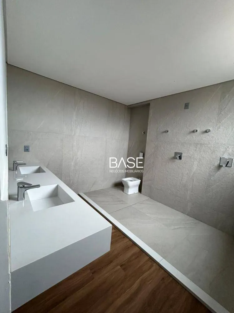 Cobertura, 3 quartos, 246 m² - Foto 15