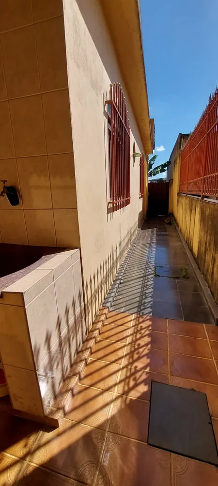 Casa, 3 quartos, 200 m² - Foto 3