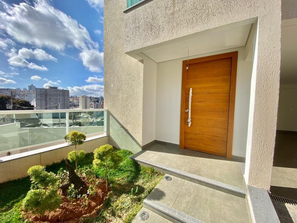 Casa, 4 quartos, 220 m² - Foto 2