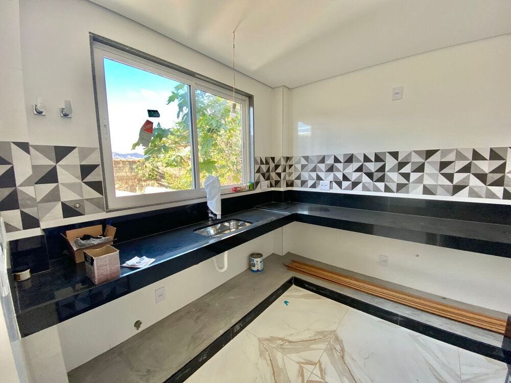 Casa, 4 quartos, 220 m² - Foto 3