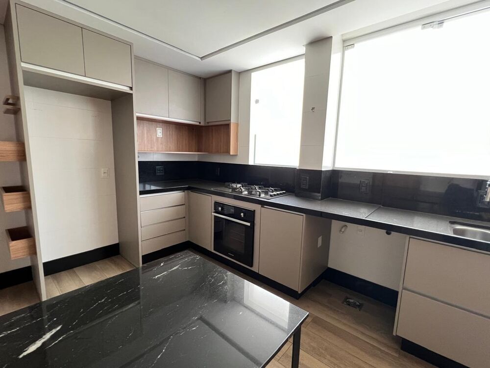 Cobertura, 4 quartos, 169 m² - Foto 2