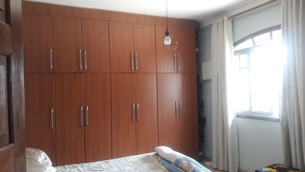 Casa, 3 quartos, 300 m² - Foto 1