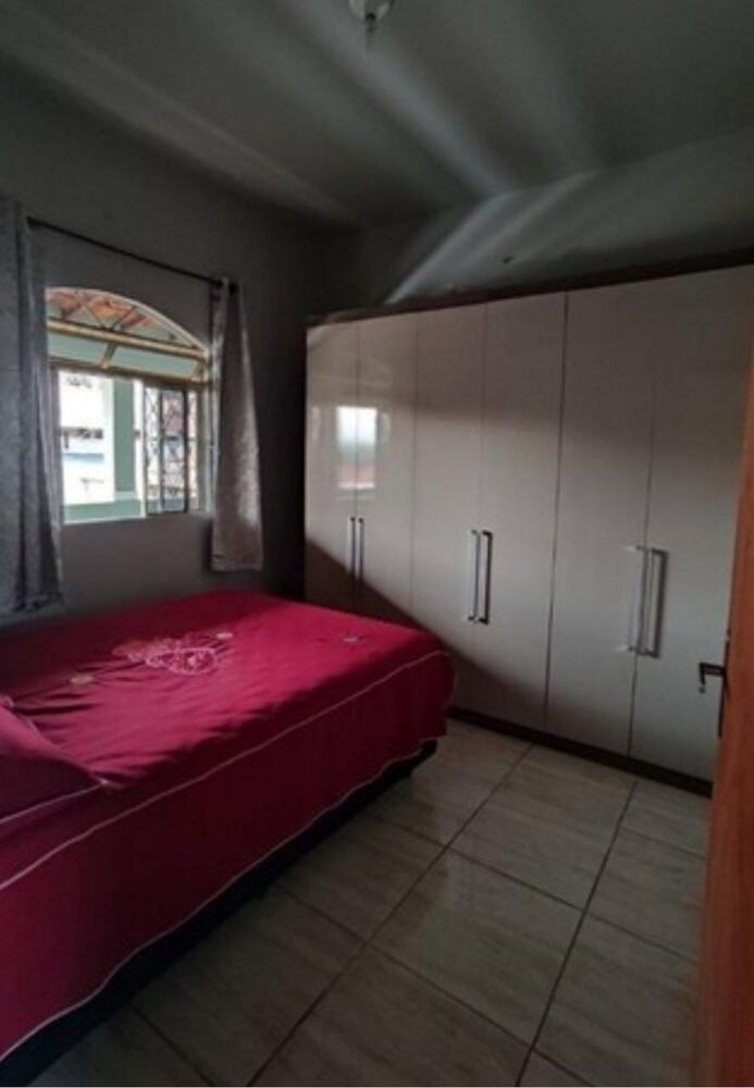 Casa, 4 quartos, 140 m² - Foto 1