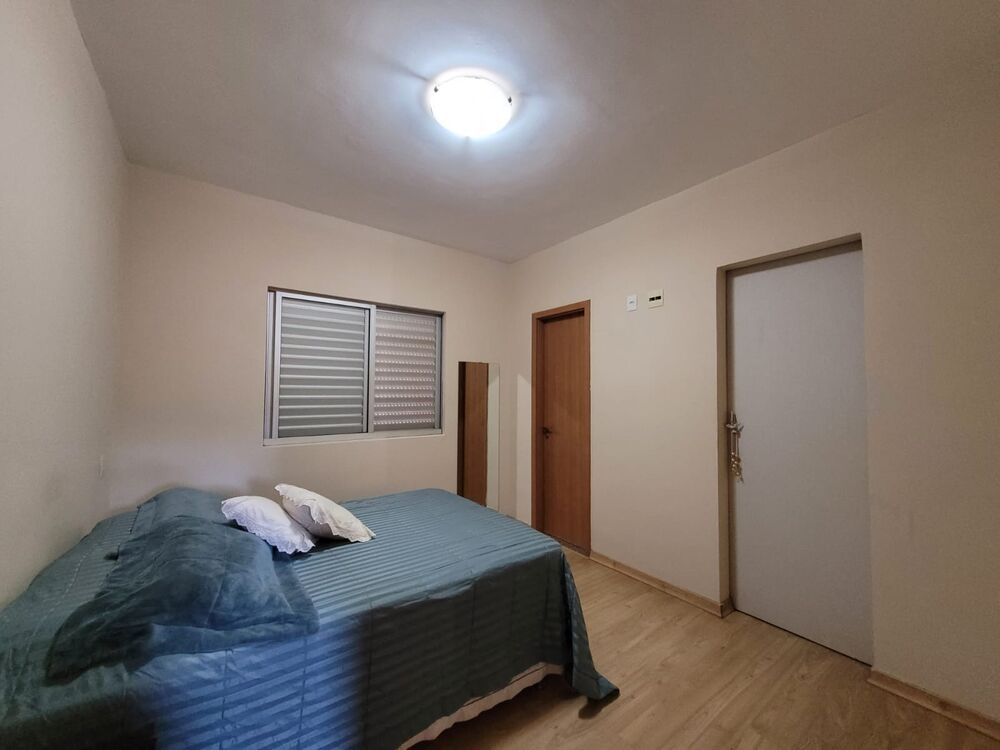 Casa, 3 quartos, 200 m² - Foto 2
