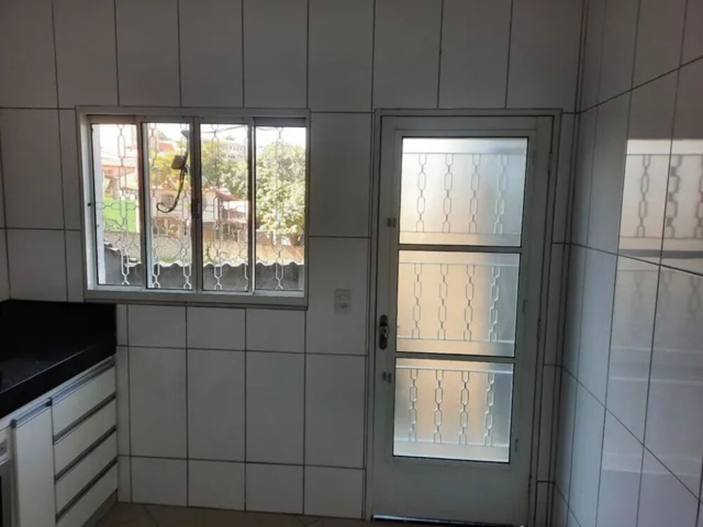 Casa, 3 quartos, 115 m² - Foto 1