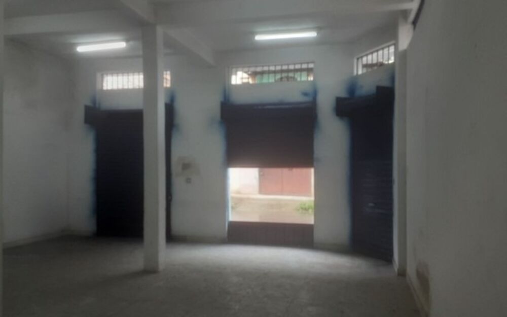Loja-Salão, 80 m² - Foto 2