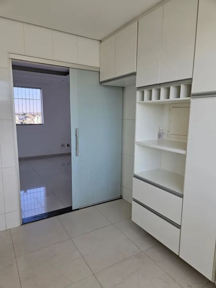 Apartamento, 3 quartos, 76 m² - Foto 1
