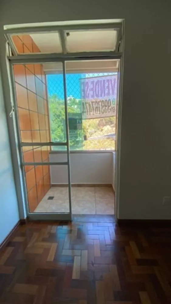 Apartamento à venda com 4 quartos, 177m² - Foto 2