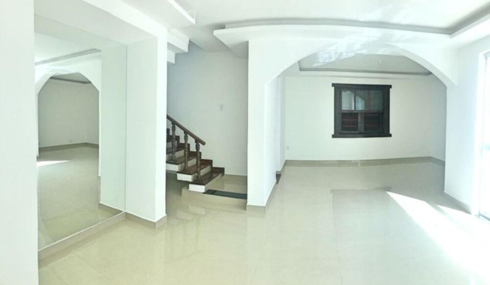 Casa, 4 quartos, 209 m² - Foto 2