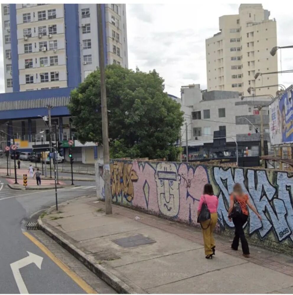 Loteamento e Condomínio, 911 m² - Foto 3