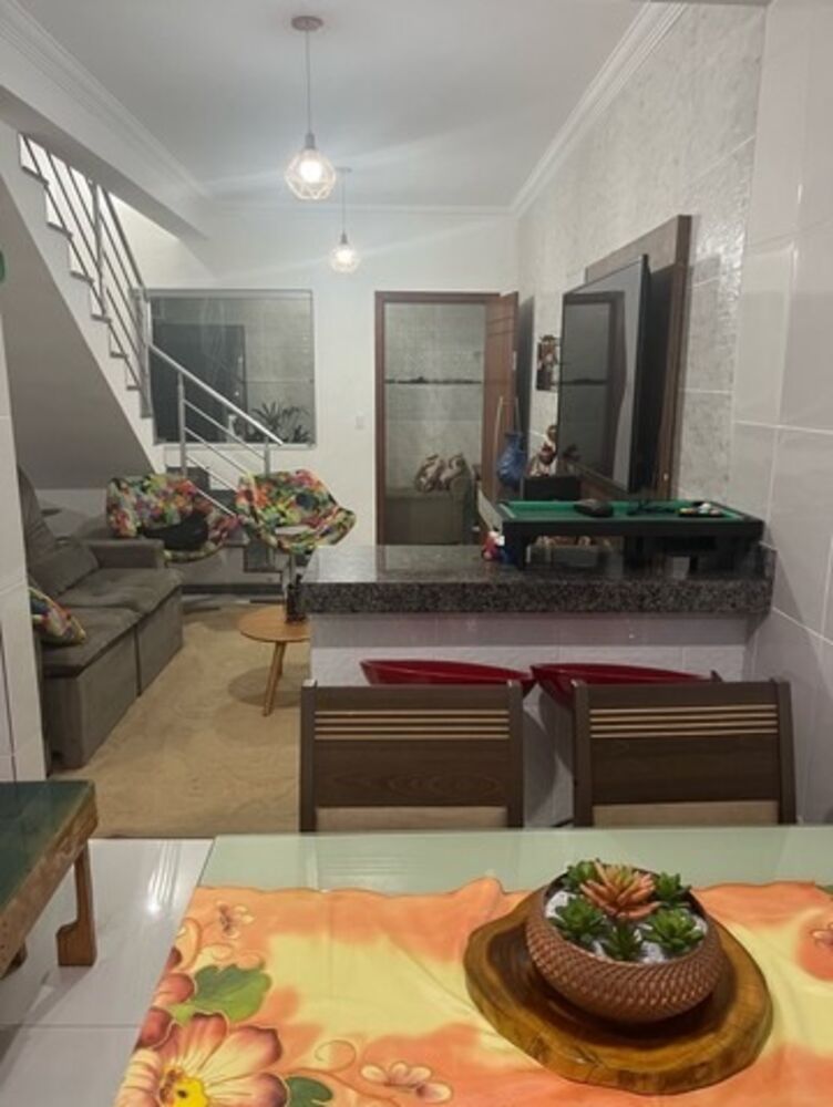 Casa à venda com 2 quartos, 140m² - Foto 4