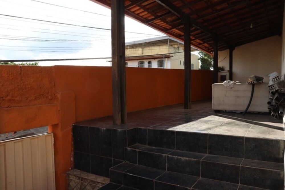 Casa, 5 quartos, 360 m² - Foto 1