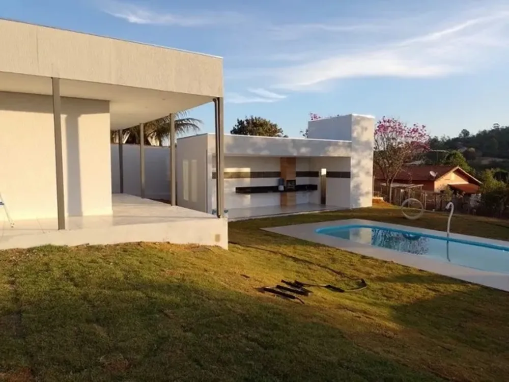 Casa, 3 quartos, 200 m² - Foto 1