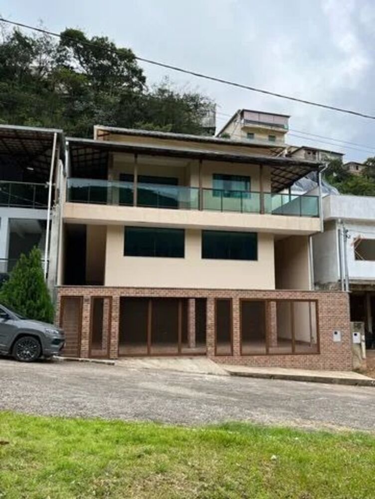 Casa, 3 quartos, 280 m² - Foto 1