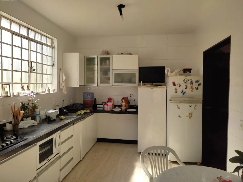 Casa, 4 quartos, 271 m² - Foto 8