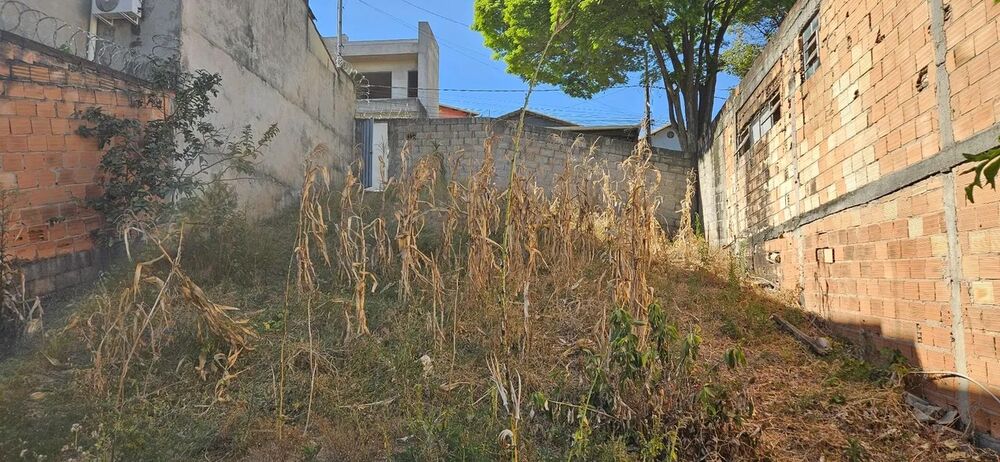 Terreno, 200 m² - Foto 2