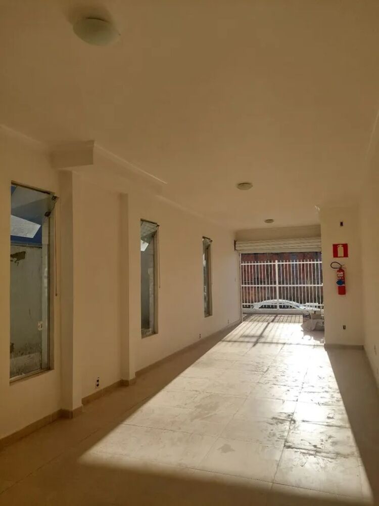 Loja-Salão, 240 m² - Foto 1