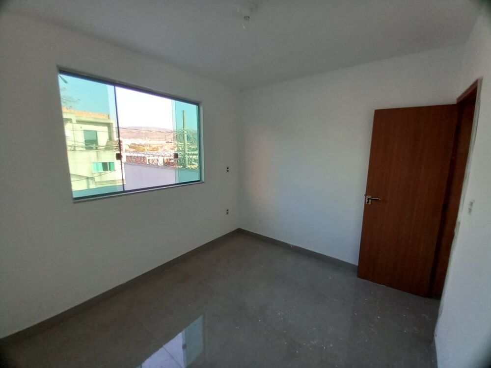Casa, 2 quartos, 100 m² - Foto 2