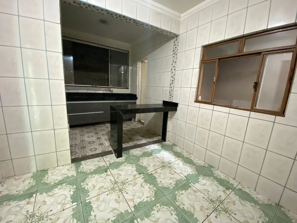 Casa, 4 quartos, 200 m² - Foto 3