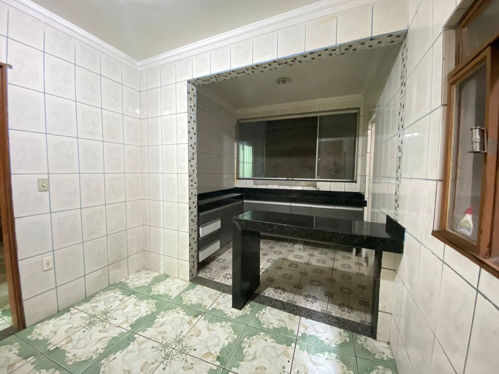 Casa, 4 quartos, 200 m² - Foto 1