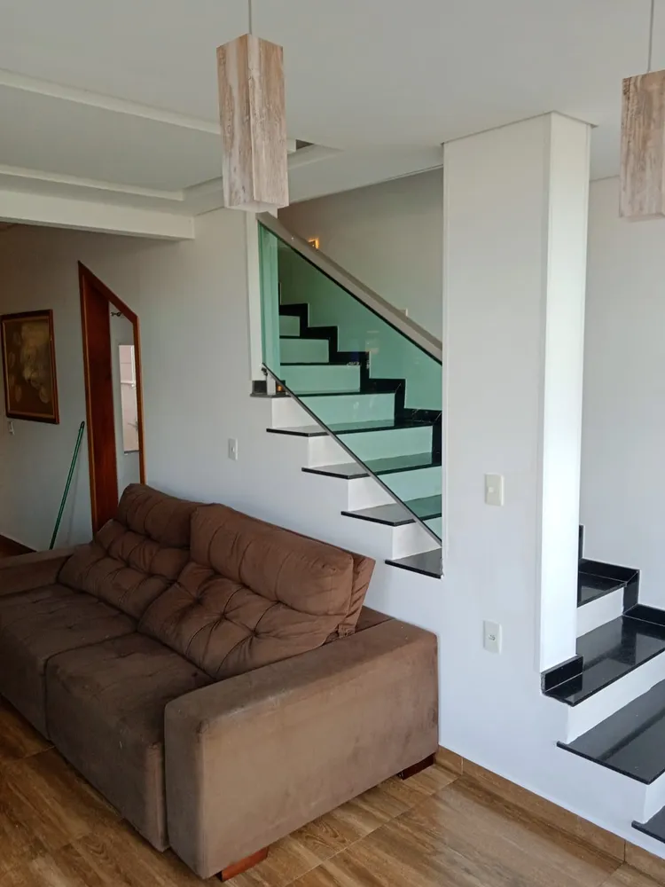Casa, 4 quartos, 250 m² - Foto 3