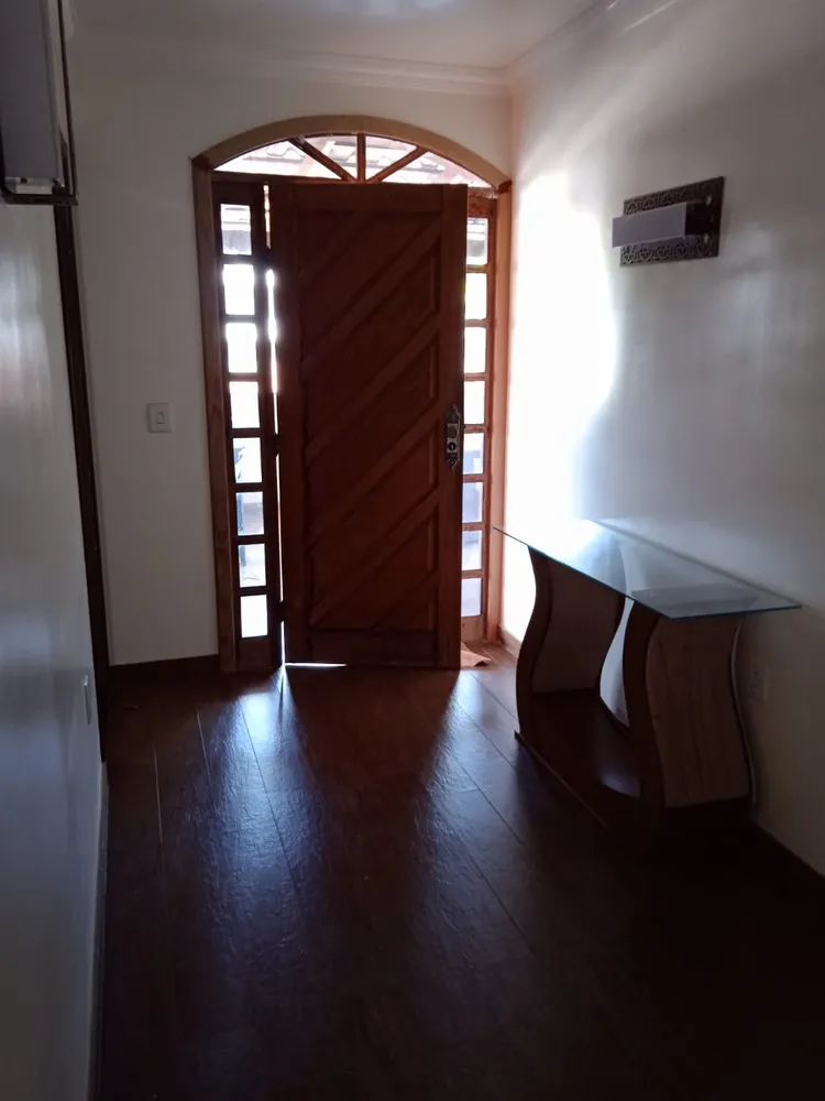 Casa, 4 quartos, 250 m² - Foto 9