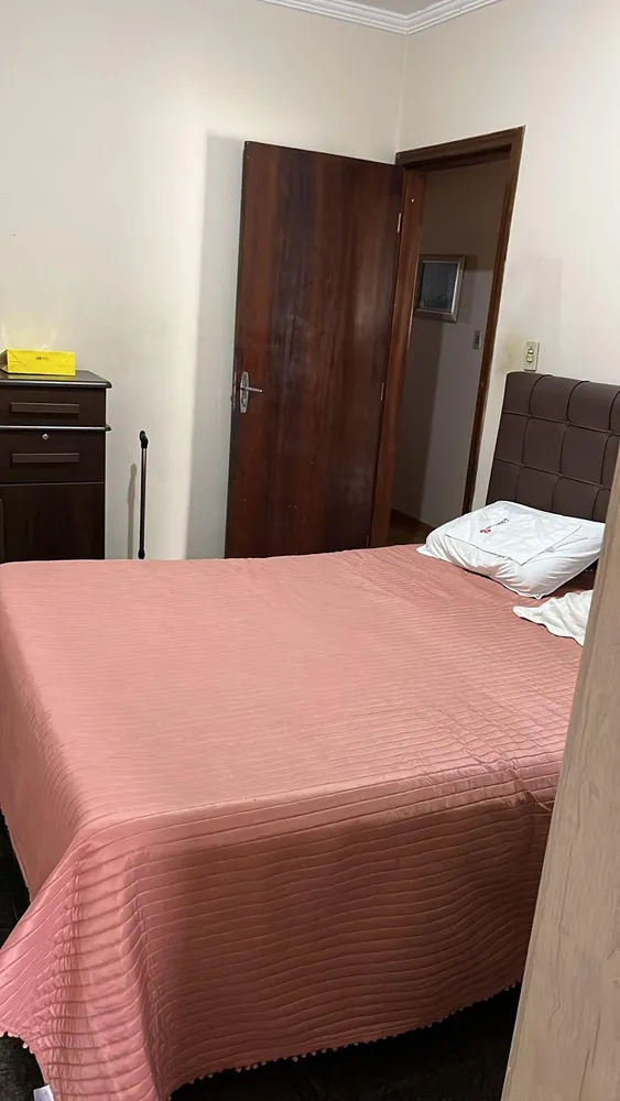 Casa, 3 quartos, 250 m² - Foto 19