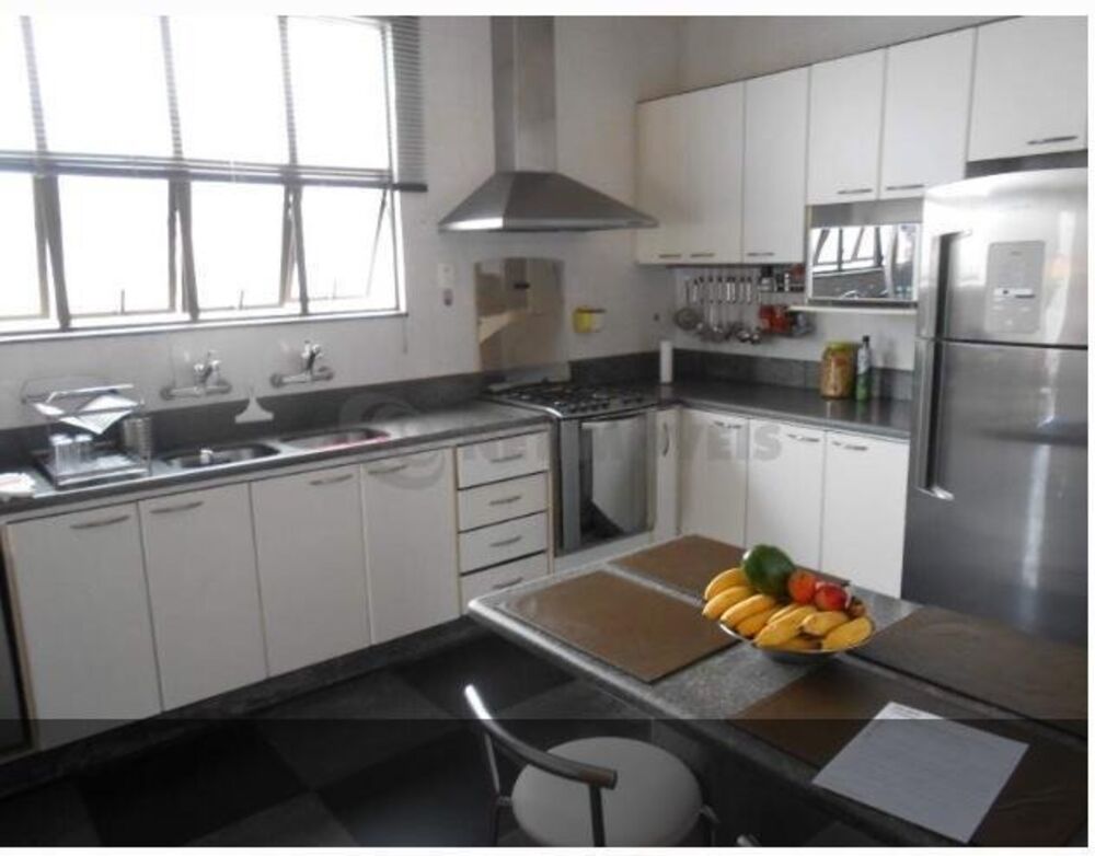 Casa, 3 quartos, 330 m² - Foto 1