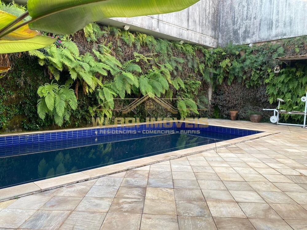 Casa à venda com 3 quartos - Foto 1
