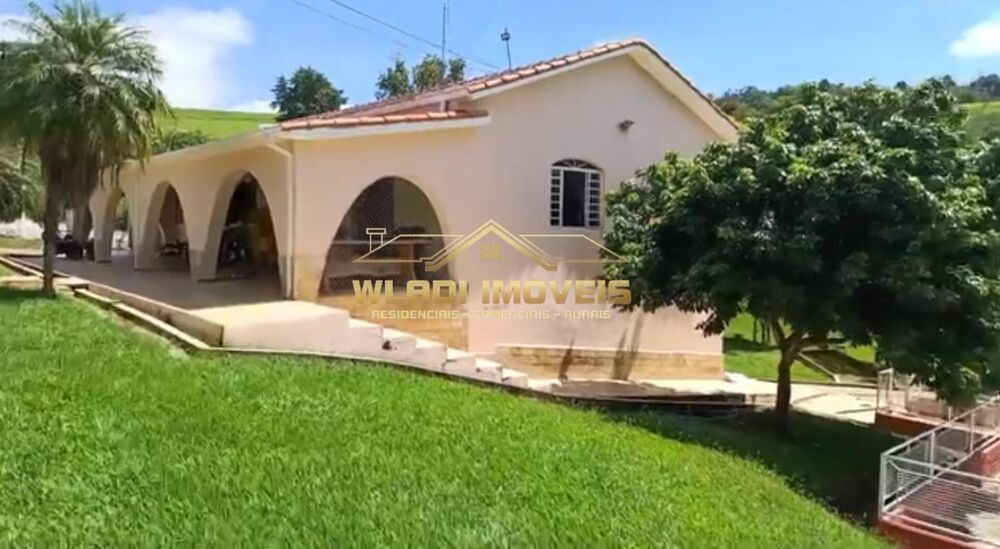 Chácara, 4 quartos, 5000 m² - Foto 1