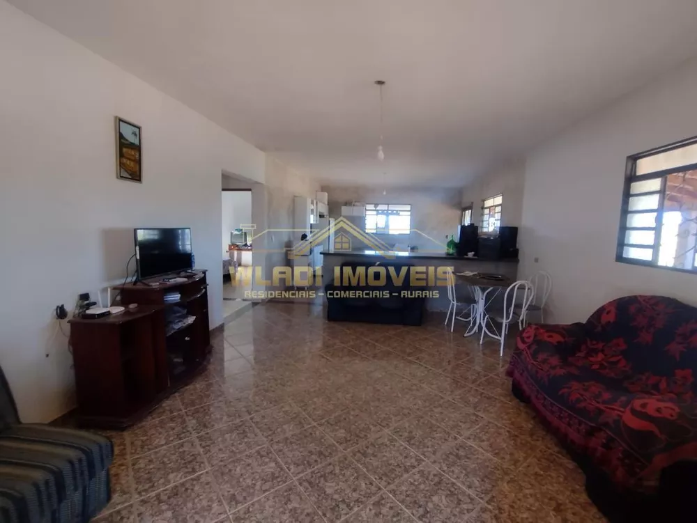 Chácara, 4 quartos, 4300 m² - Foto 11