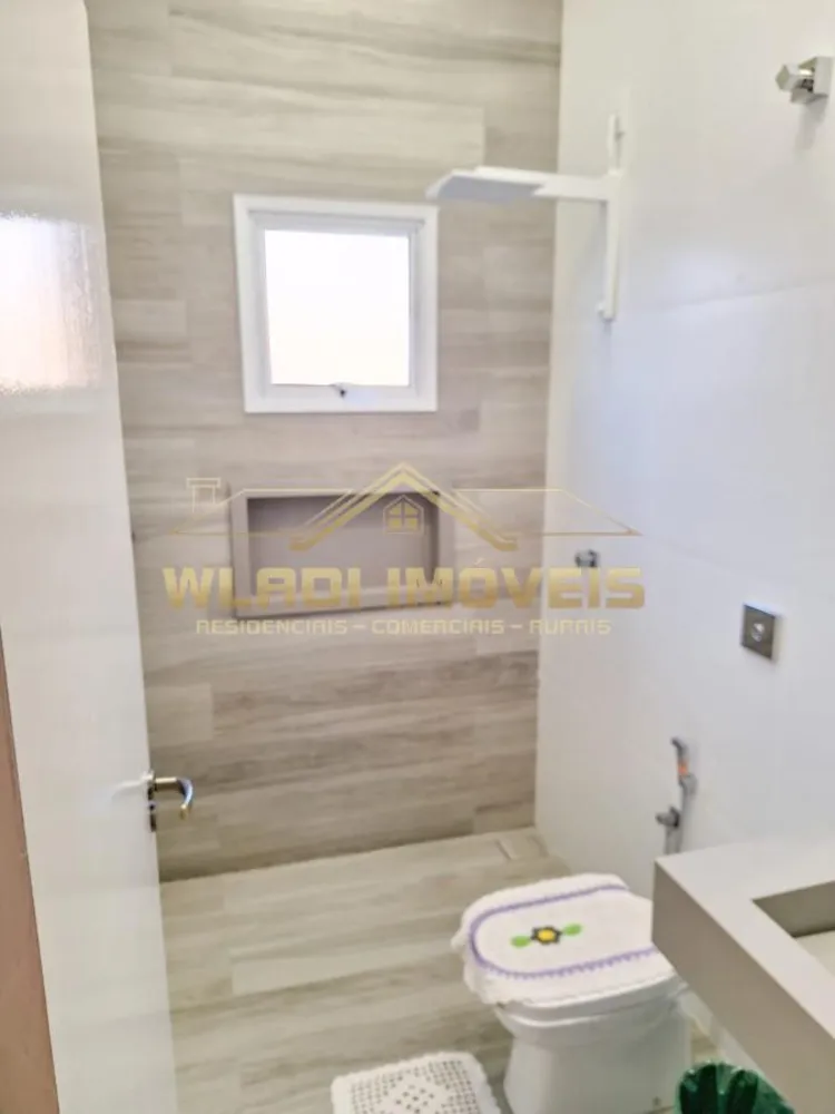 Chácara, 3 quartos, 2950 m² - Foto 4
