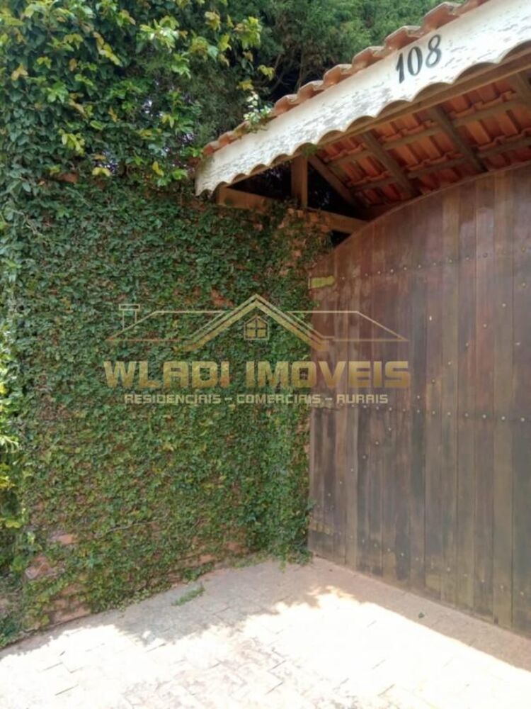 Chácara à venda com 4 quartos, 2000m² - Foto 6
