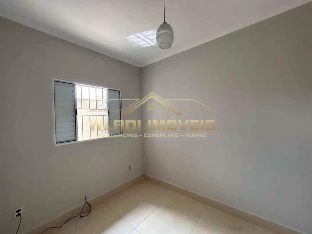 Casa à venda com 3 quartos, 140m² - Foto 9