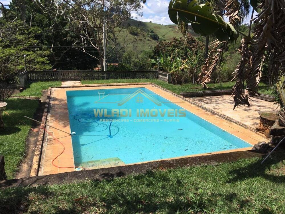 Sítio à venda com 4 quartos, 7m² - Foto 2