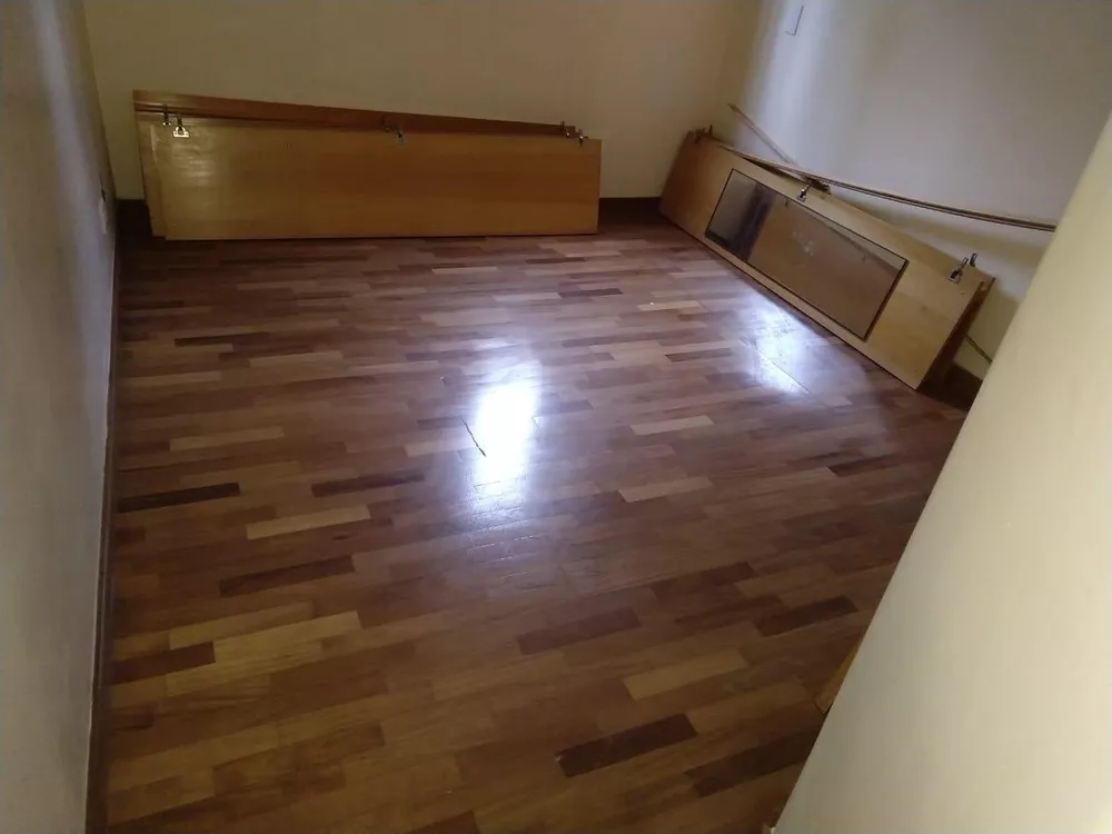 Apartamento à venda com 4 quartos, 165m² - Foto 4