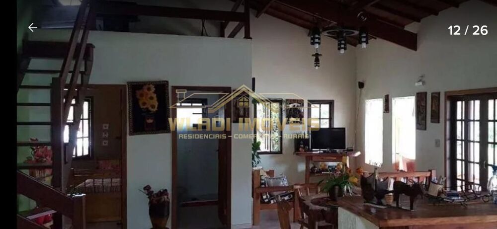 Chácara, 3 quartos, 4985 m² - Foto 1