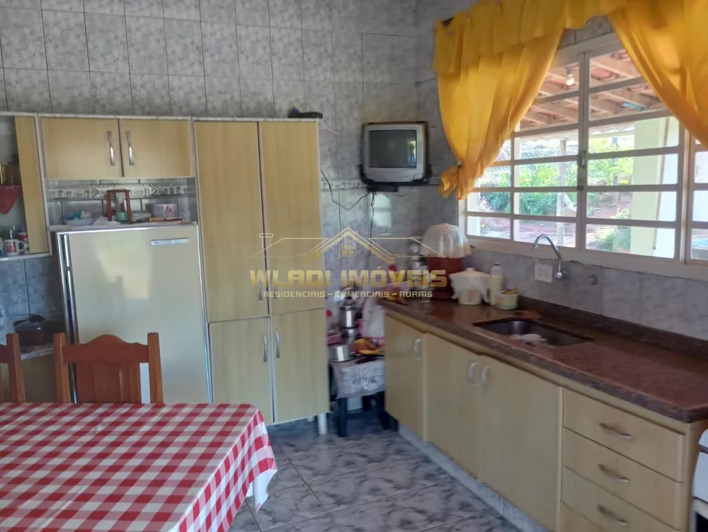 Sítio, 2 quartos, 4 m² - Foto 29