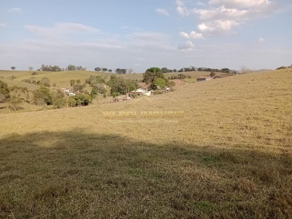 Sítio, 2 quartos, 4 m² - Foto 8