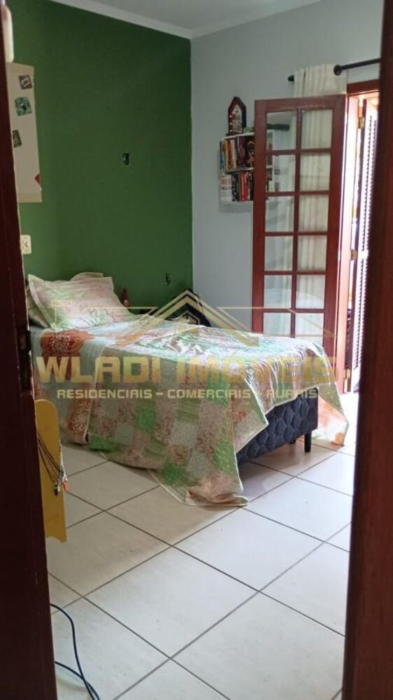 Chácara à venda com 4 quartos, 2500m² - Foto 12