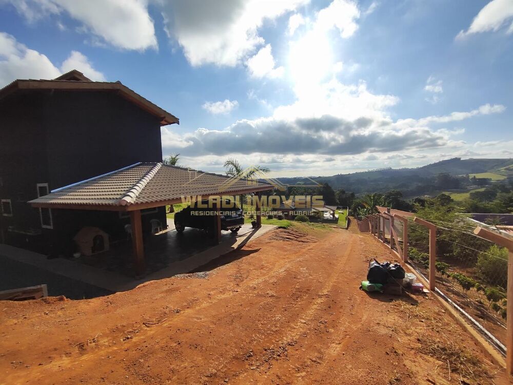 Chácara à venda com 4 quartos, 318m² - Foto 12