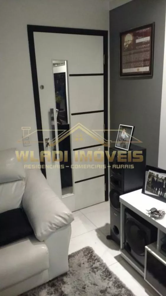 Apartamento à venda com 2 quartos, 65m² - Foto 4